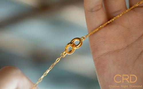 黄金项链细链网红款,网红黄金项链的时尚演绎