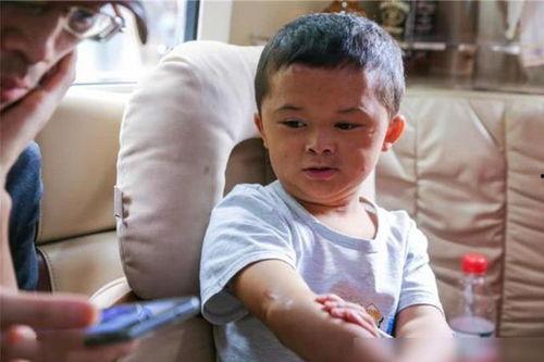 网红小孩做广告视频,网红小孩广告视频引关注