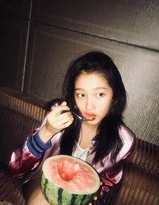 吃瓜网友小赵,揭秘娱乐圈那些不为人知的幕后故事